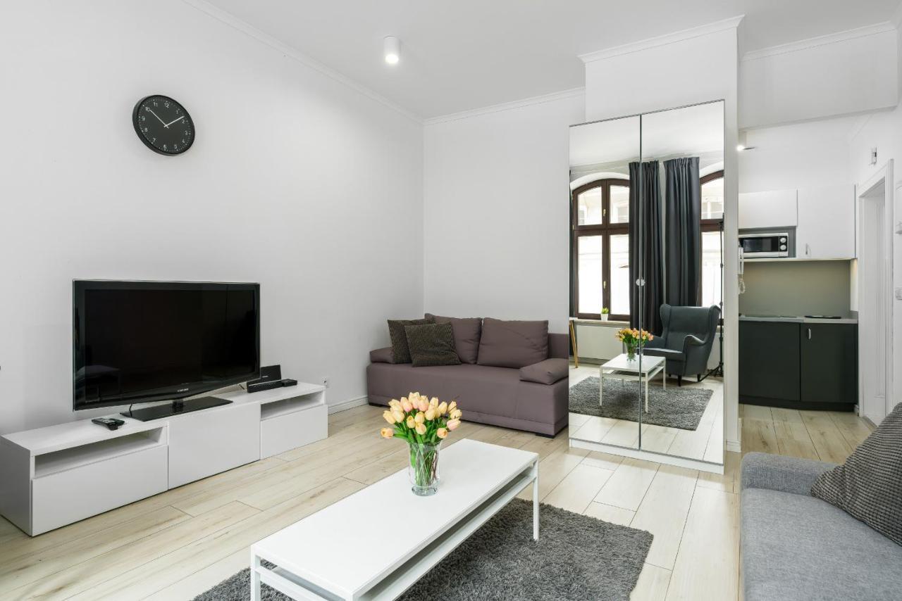 Apartments City Center Saint Wojciech By Renters Poznan Dış mekan fotoğraf
